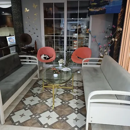 Dolunaydin Butik Couette-café Sidé