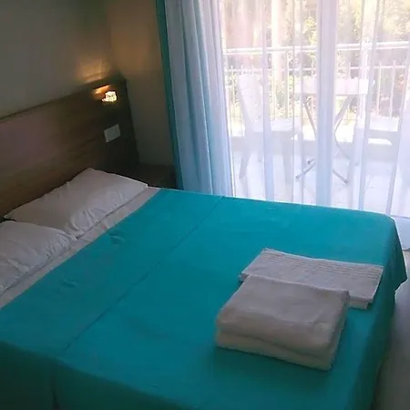 ベッド・アンド・ブレックファスト Dolunaydin Butik 5*