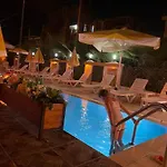 Dolunaydin Butik Bed and Breakfast 5*